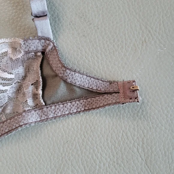 Vintage Christian Dior ballet lavender balconette dainty bra - Picture 8 of 9